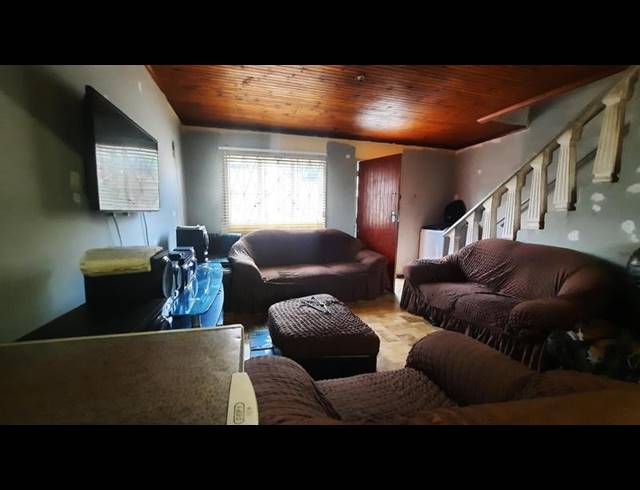 2 BEDROOM DUPLEX FOR SALE IN FOREST HAVEN